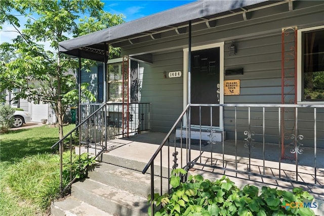 1404 N Beal St, Belton, TX 76513 - view of entrance to property
