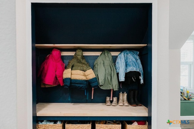 view of mudroom