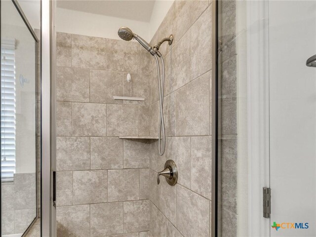 6097 Heron Dr, Buda, TX 78610 - photo 22