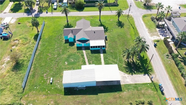 312 W Jefferson Ave, Port Oconnor, TX 77982 - photo 6