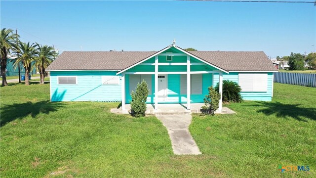 312 W Jefferson Ave, Port Oconnor, TX 77982 - photo 1