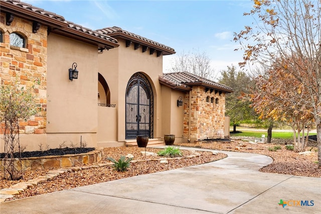 view of doorway to property