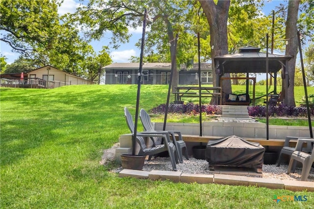 326 Riverview Rd, Mcqueeney, TX 78123 - view of grassy yard featuring a gazebo