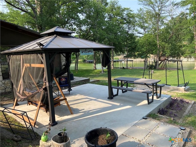 326 Riverview Rd, Mcqueeney, TX 78123 - view of community with a gazebo and a patio area