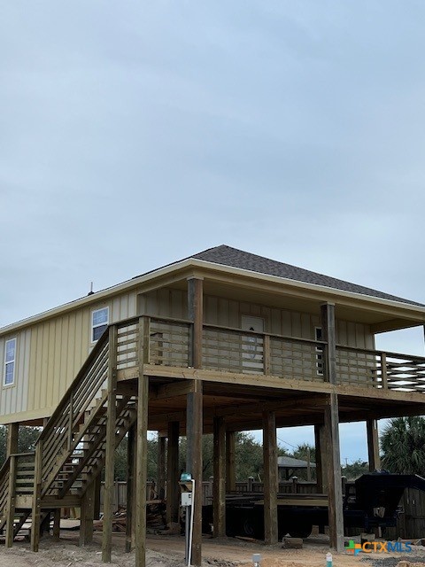 view of property's community featuring a deck