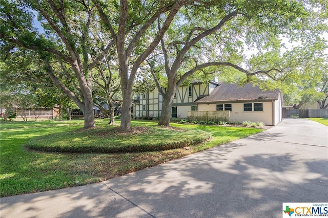 view of front of home with a front yard