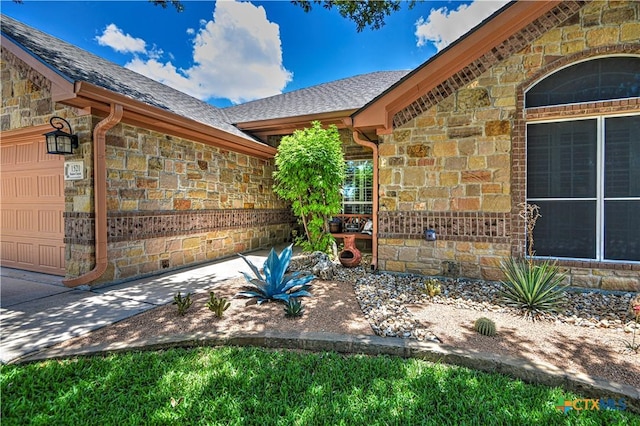 1521 Shadow Canyon Dr, Temple, TX 76502 - view of patio with a garage