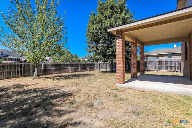 view of yard with a patio