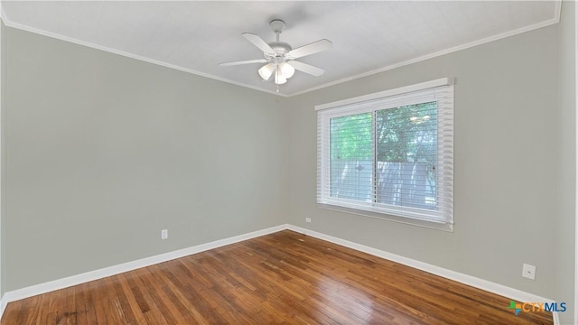 1261 W Mill St, New Braunfels, TX 78130 - spare room featuring a ceiling fan, wood finished floors, and crown molding