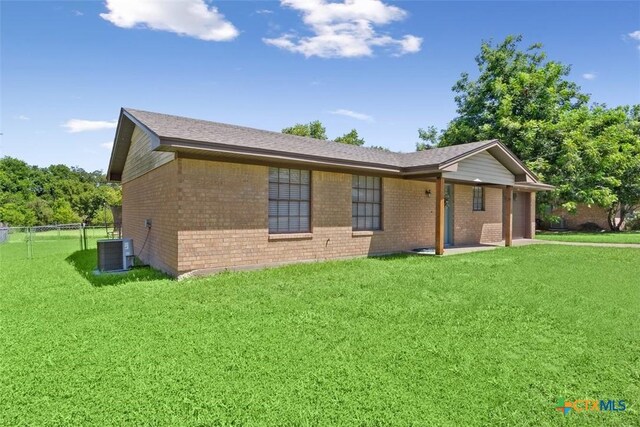 601 N Joy St, Little River Academy, TX 76554 - photo 4