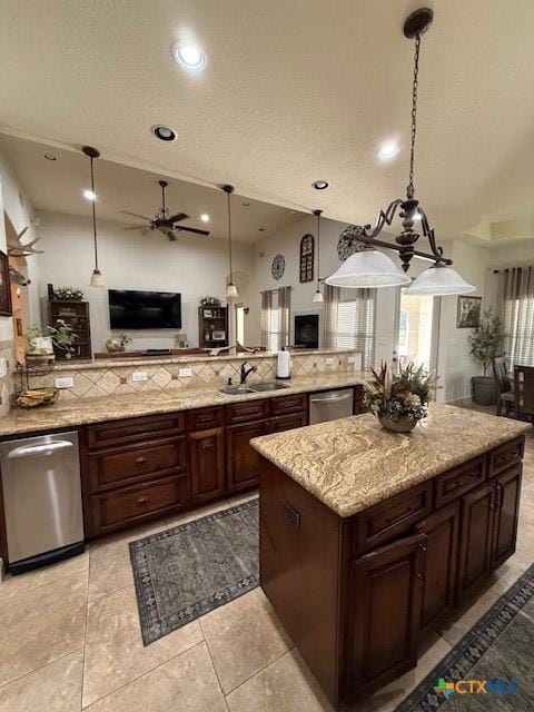 26447 Lewis Ranch Rd, New Braunfels, TX 78132 - photo 9