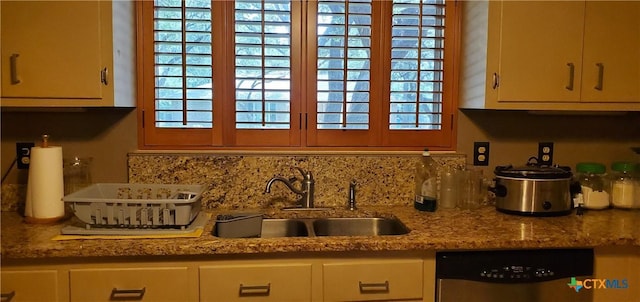 130 Twin Oak Rd, Seguin, TX 78155 - kitchen featuring a sink, dishwasher, white cabinetry, and tasteful backsplash