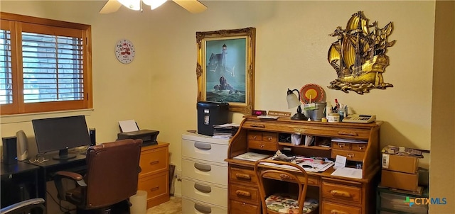 130 Twin Oak Rd, Seguin, TX 78155 - office area featuring a ceiling fan
