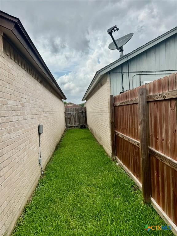 101 Waterford Dr, Victoria, TX 77901 - photo 25