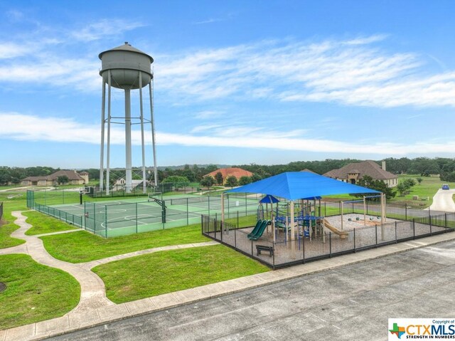 10402 Rinder Farm Ct, New Braunfels, TX 78132 - photo 21