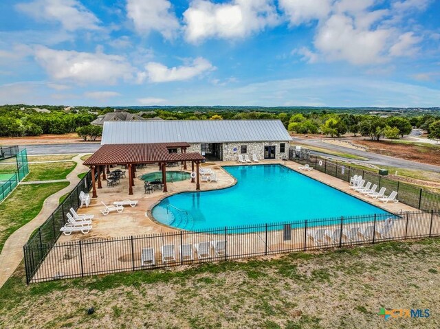 10402 Rinder Farm Ct, New Braunfels, TX 78132 - photo 32