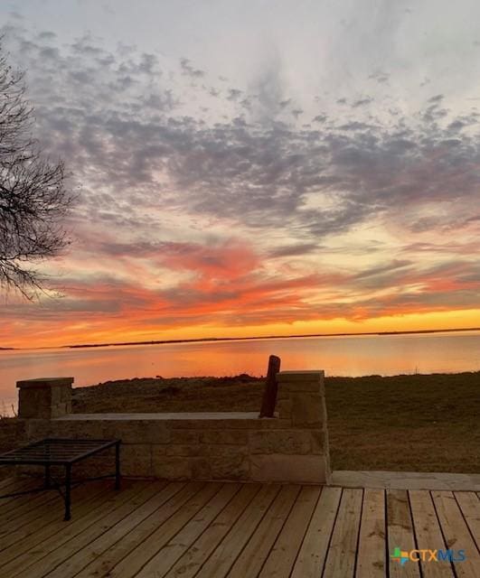 601 Lakewood Dr, Burnet, TX 78611 - wooden terrace featuring a water view