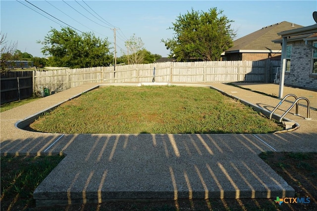 401 James Loop, Killeen, TX 76542 - view of fenced backyard
