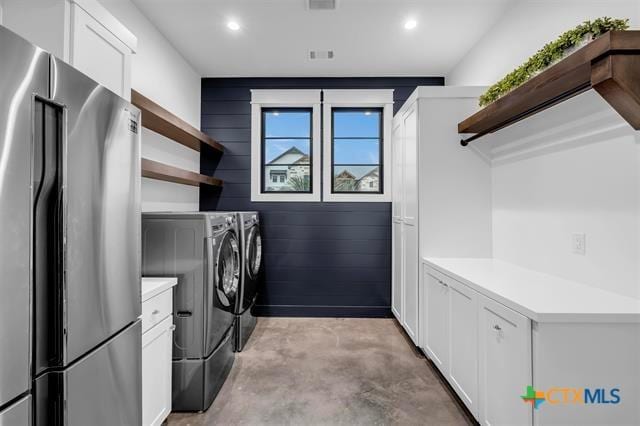 117 Legendary Estates Dr, Burnet, TX 78611 - washroom featuring washing machine and dryer and recessed lighting