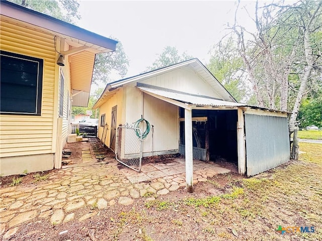 421 N Ave G, Shiner, TX 77984 - photo 30