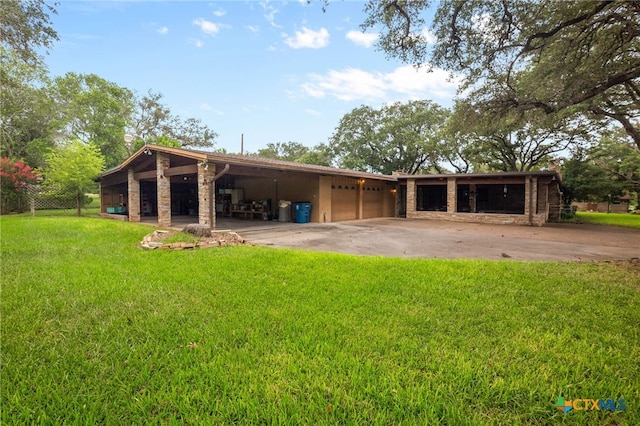 208 Davis Ave, Goliad, TX 77963 - photo 3