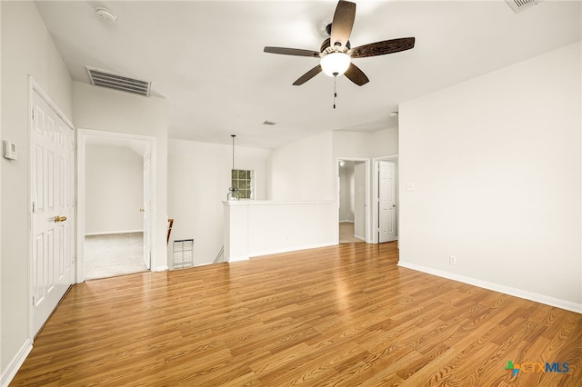 958 River Ter, New Braunfels, TX 78130 - unfurnished room with wood finished floors, a smoke detector, and ceiling fan