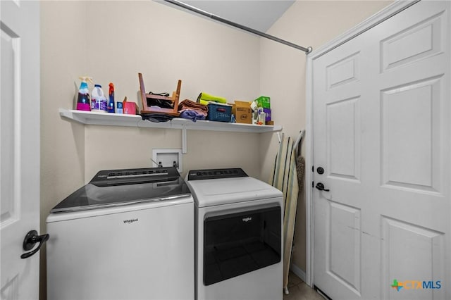 1901 Deer Field Way, Harker Heights, TX 76548 - laundry area featuring separate washer and dryer and light tile patterned floors