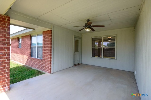 4902 Slate Ct, Killeen, TX 76542 - view of patio / terrace with a ceiling fan