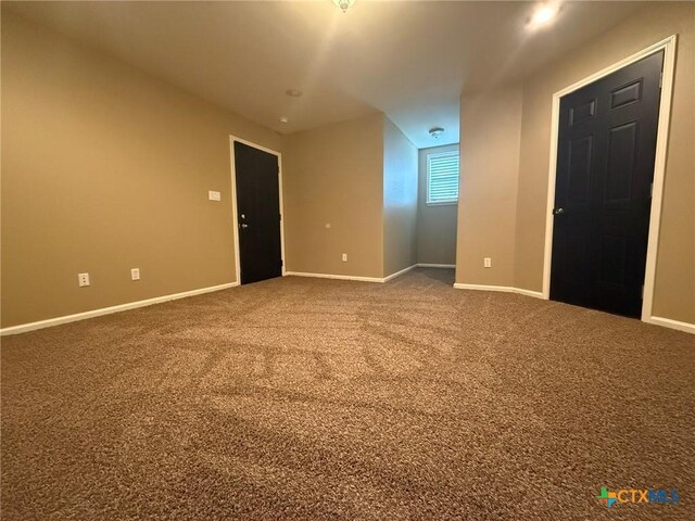 empty room with carpet