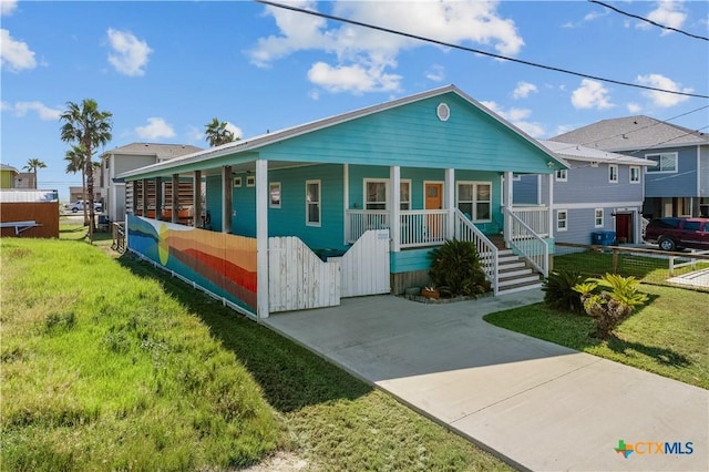 view of front of house featuring a porch