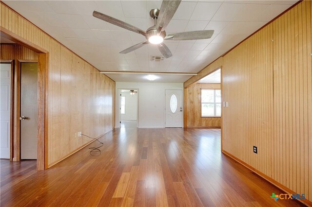 1001 US Highway 77 N, Hallettsville, TX 77964 - entryway with a ceiling fan, wood finished floors, wood walls, and baseboards