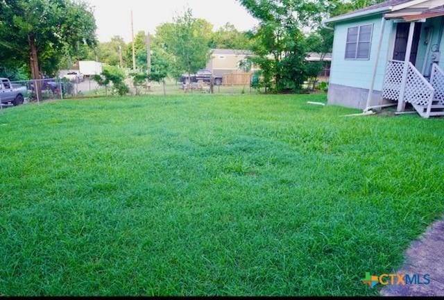 141 Jackson St, Elgin, TX 78621 - photo 3