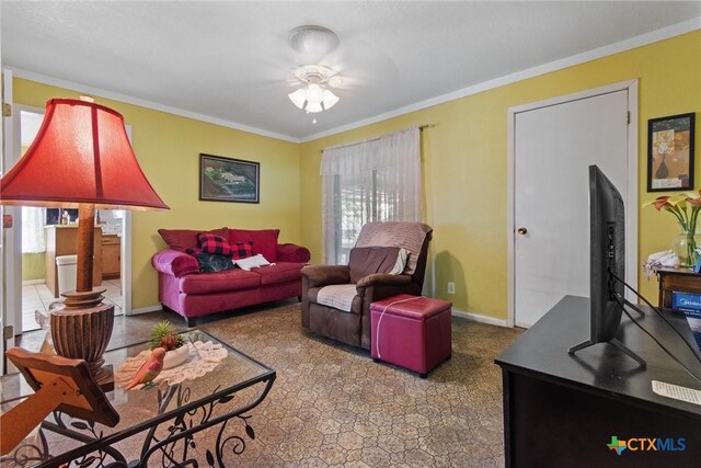 2080 Allison Rd, Martindale, TX 78655 - living room featuring crown molding and ceiling fan