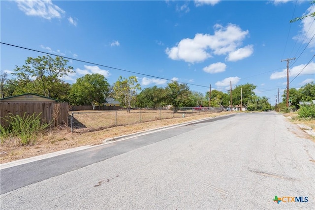 1602 Cummings St, Luling, TX 78648