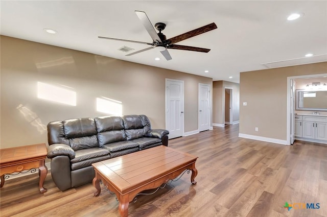 804 Catclaw Ln, Edna, TX 77957 - photo 39