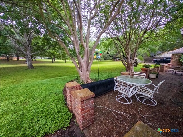view of grassy yard