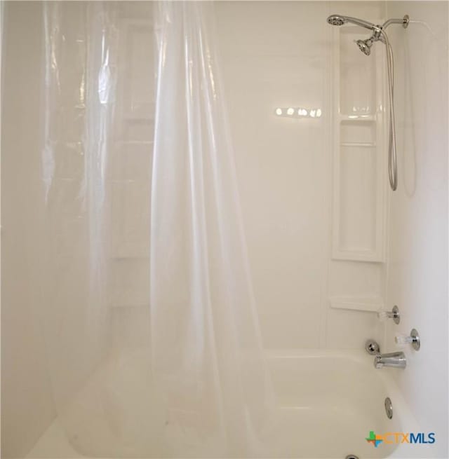 1906 N 60th St, Killeen, TX 76543 - full bath featuring shower / bath combo