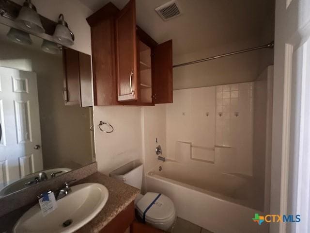 10234 Condor Loop, Waco, TX 76708 - bathroom with vanity and bathing tub / shower combination