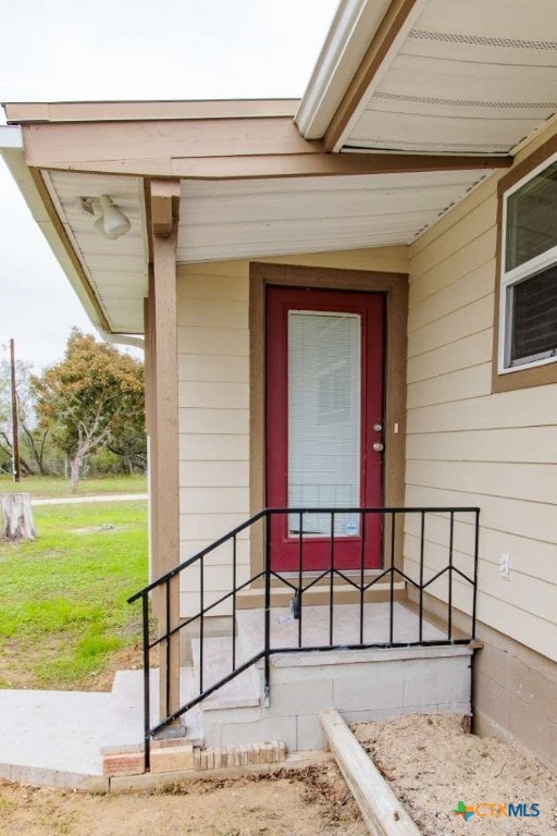 view of entrance to property