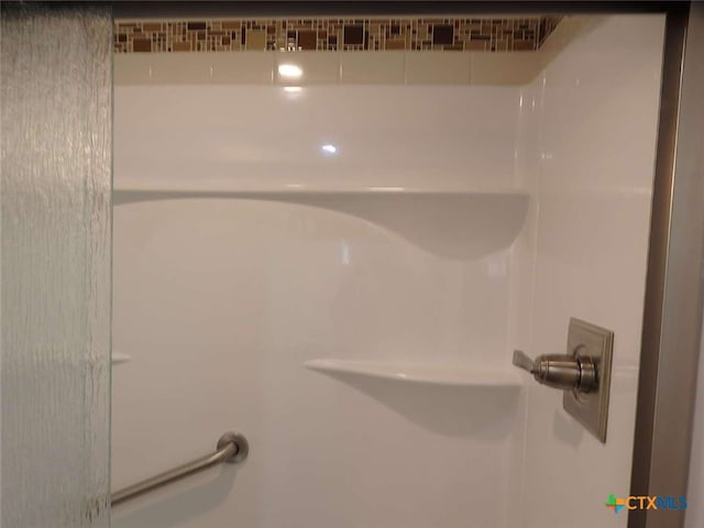 room details with walk in shower