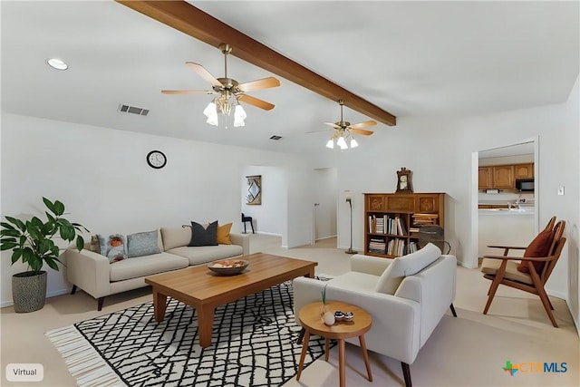 1233 Oakcrest Dr, Pleasanton, TX 78064 - living area featuring ceiling fan and recessed lighting
