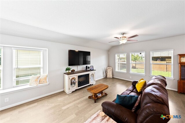 1321 Rolling Fld, New Braunfels, TX 78132 - photo 4