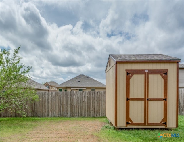 1413 Doncaster Dr, Seguin, TX 78155 - view of shed featuring a fenced backyard