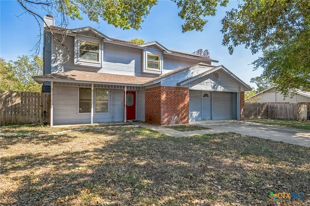 view of front of home with a front yard