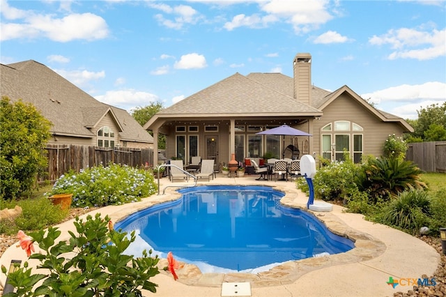 2194 Pioneer Pass, Seguin, TX 78155 - view of pool featuring a patio area and a fenced backyard