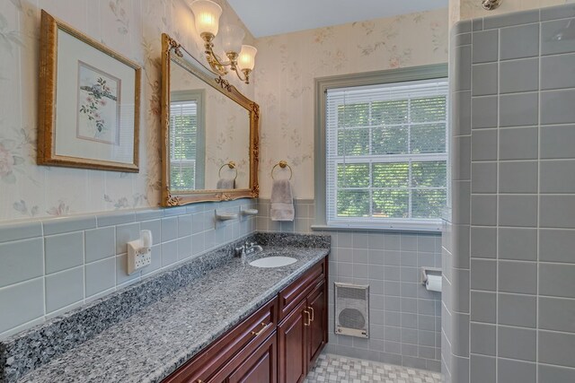 1367 Kent Point Rd, Kilmarnock, VA 22482