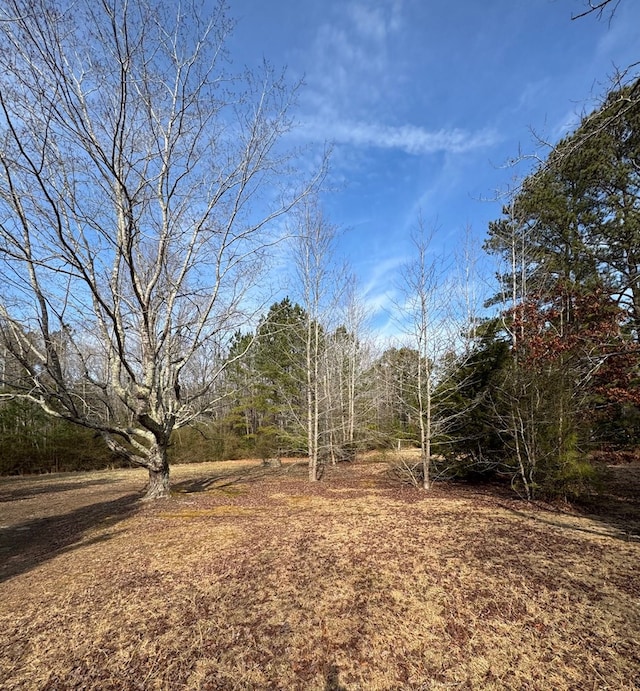 Listing photo 2 for 43 Light St, Heathsville VA 22473