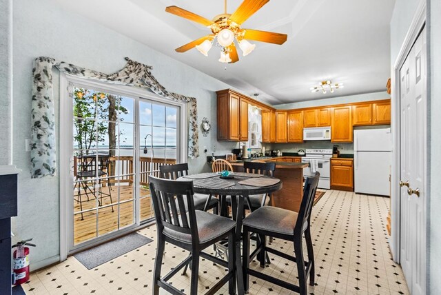 1753 N Independence Dr, Montross, VA 22520 - dining area featuring light floors and a ceiling fan