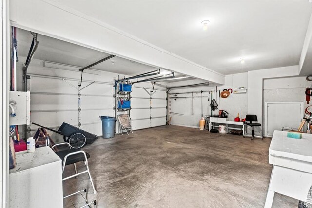 1753 N Independence Dr, Montross, VA 22520 - view of garage
