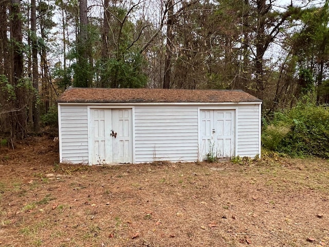 view of outdoor structure